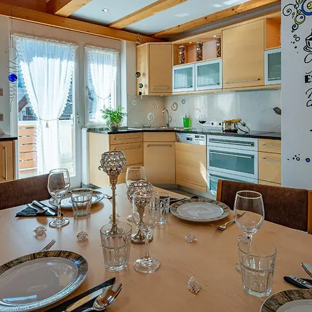 Penthouse Jasmin Apartment *