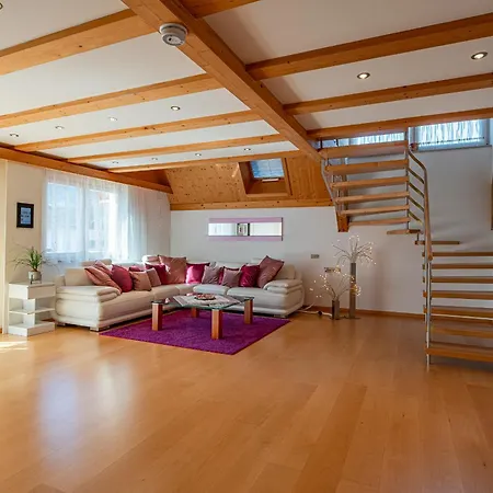 Penthouse Jasmin Apartment *